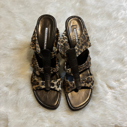 Donald J Pliner Women’s Leopard Print Peep Toe Heeled Sandals – Size 8.5 Narrow