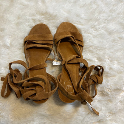 Gap Honey Suede Lace-Up Block Heel Sandals – Size 8 (NWT)