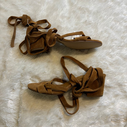 Gap Honey Suede Lace-Up Block Heel Sandals – Size 8 (NWT)