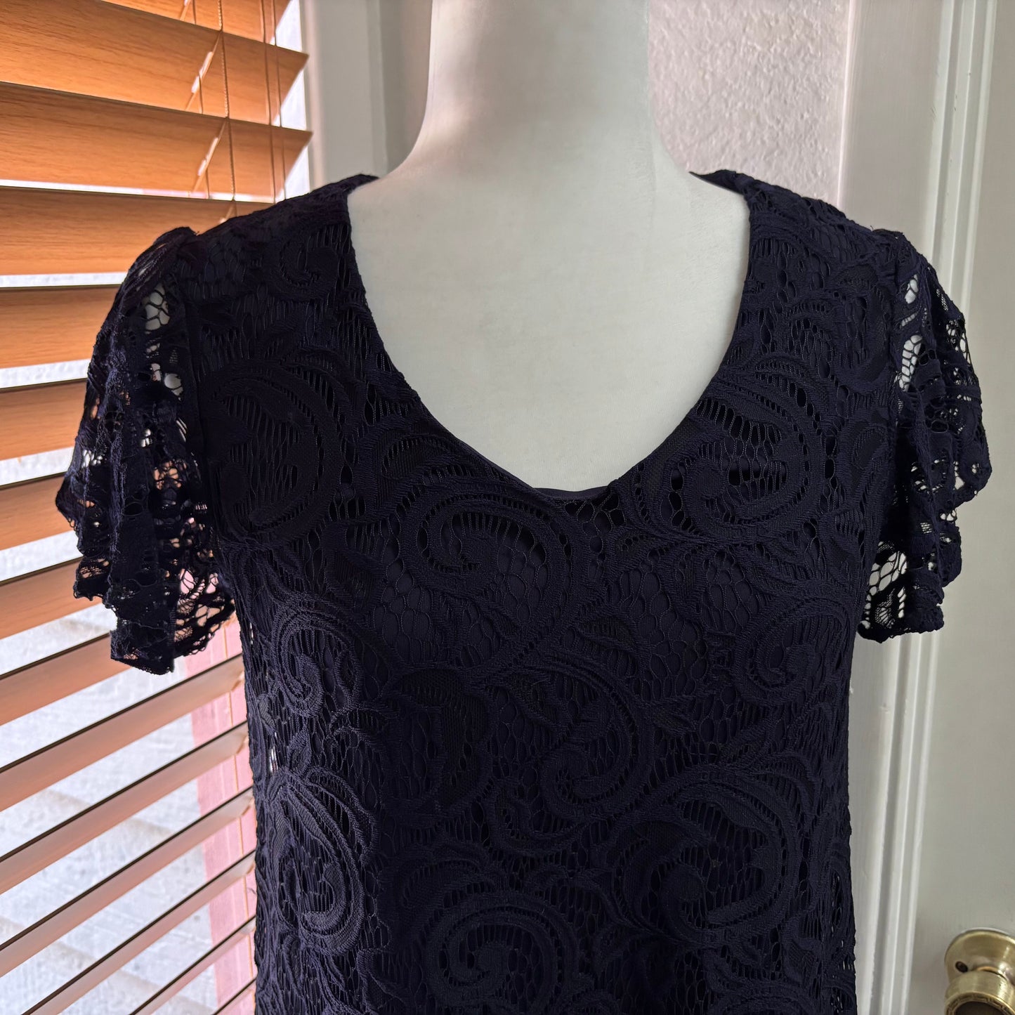 Dana Buchman Navy Blue Floral Lace Overlay Dress – Short Sleeve, Size Small