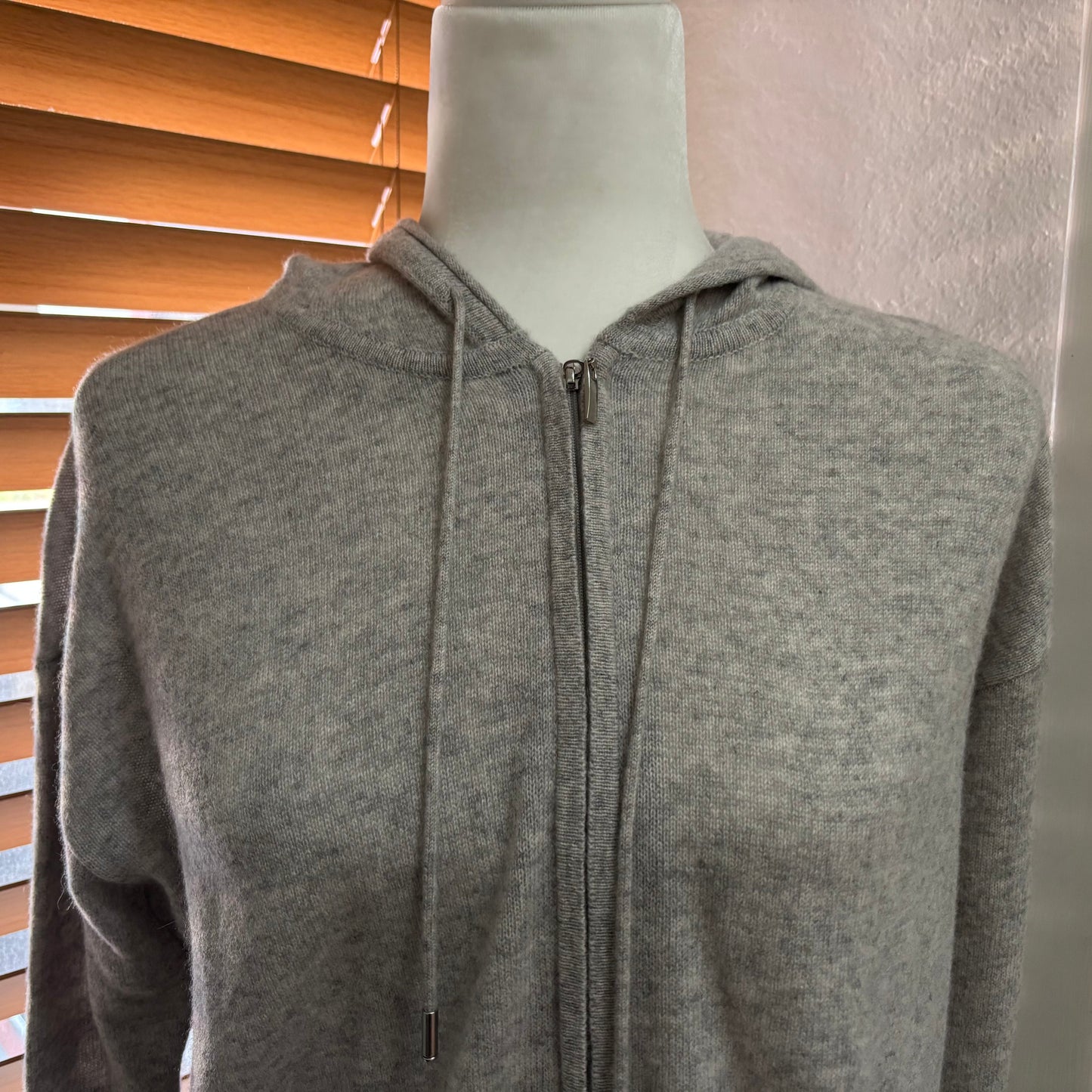 Charter Club 100% Cashmere Zip-Front Hooded Cardigan – Ice Grey Heather, Size Large