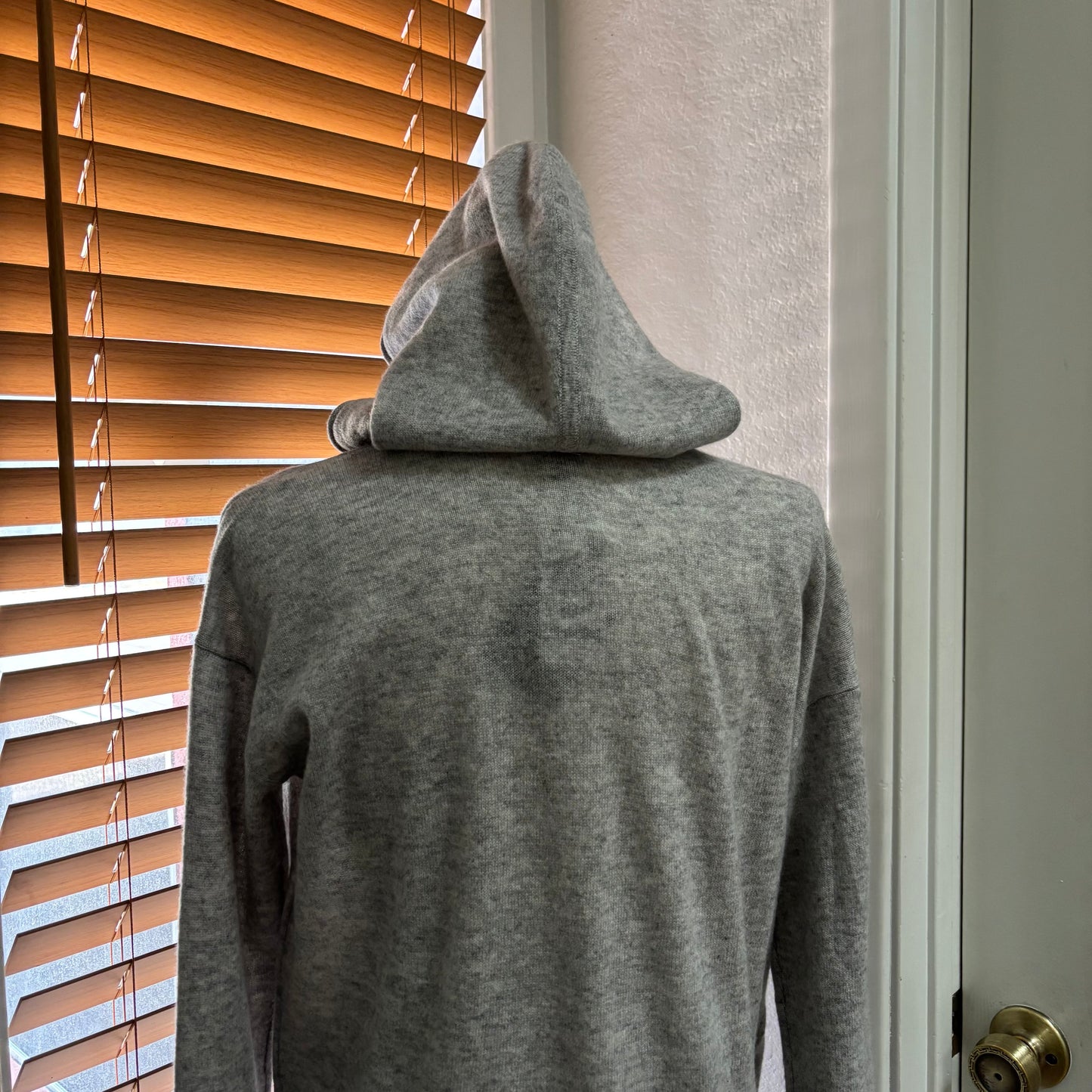 Charter Club 100% Cashmere Zip-Front Hooded Cardigan – Ice Grey Heather, Size Large