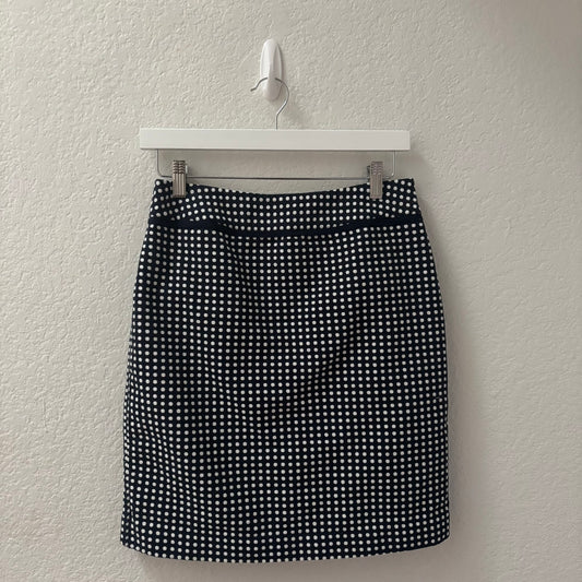 Vineyard Vines Navy & White Polka Dot Skirt – Size 4