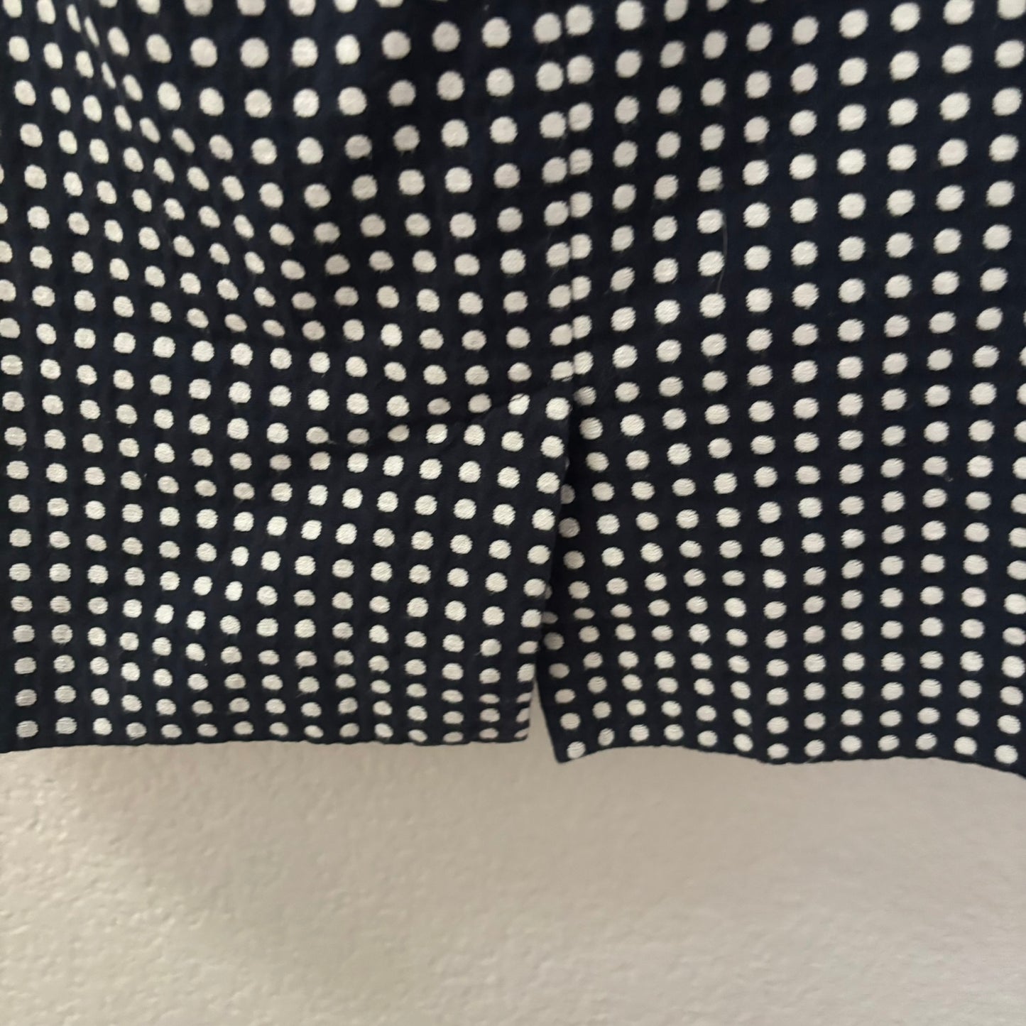 Vineyard Vines Navy & White Polka Dot Skirt – Size 4