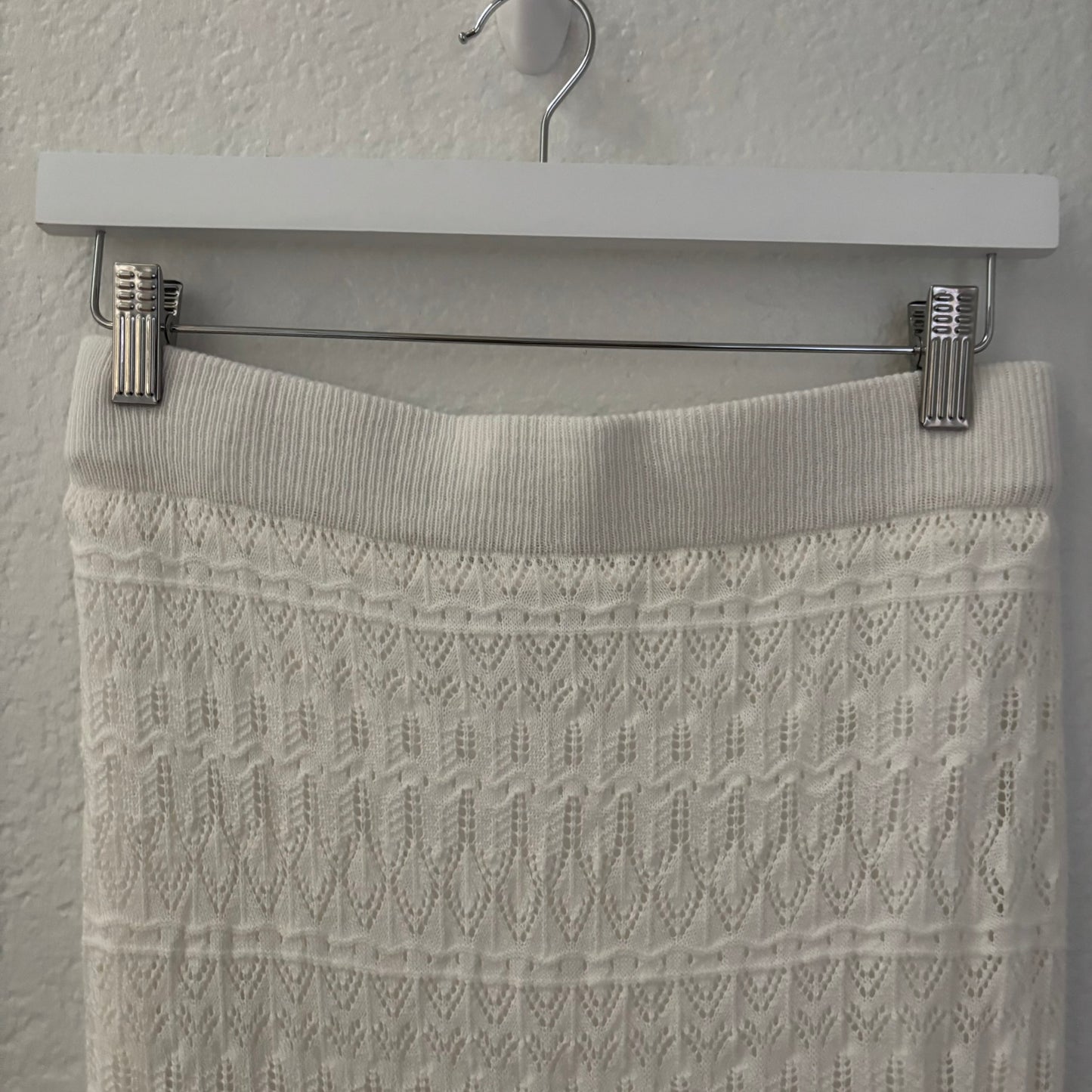 House of Harlow 1960 Ivory Crochet Knit Maxi Skirt – Size Small