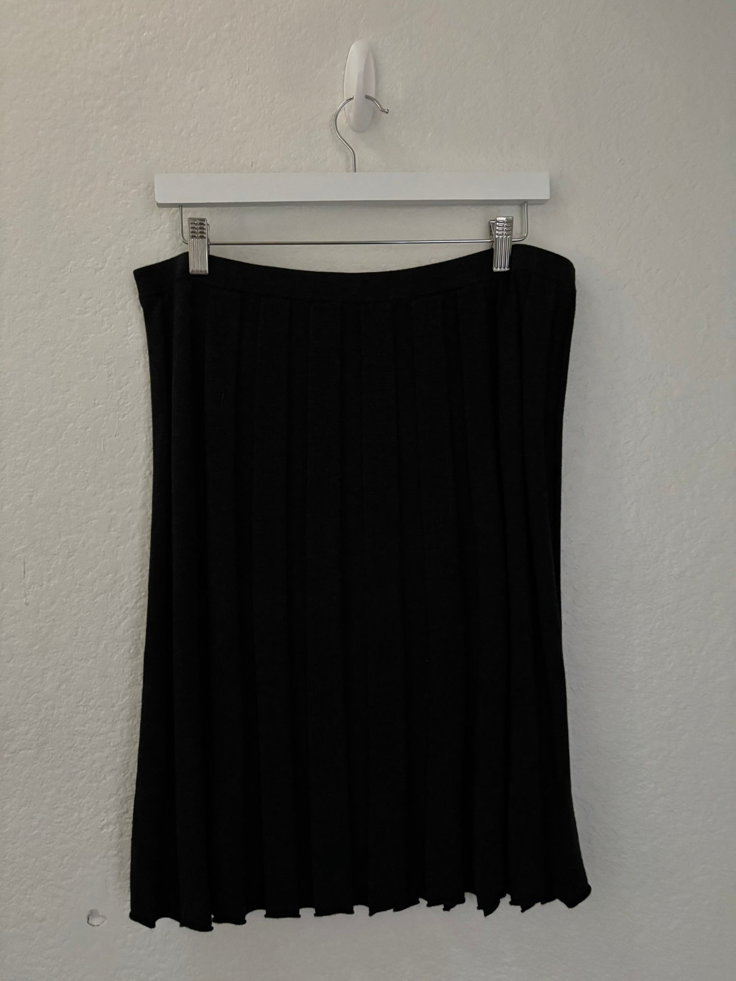 ISDA & Co. Black/Dark Charcoal Pleated Knit Skirt Silk Cashmere Blend Size L